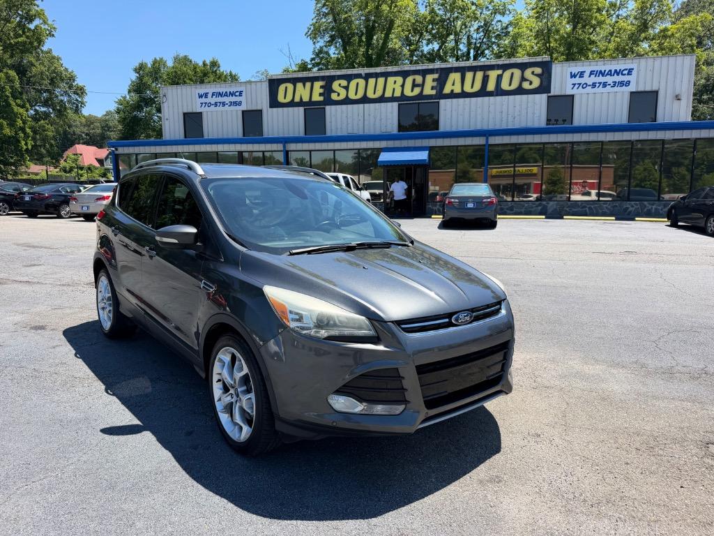 2016 Ford Escape Titanium's photo